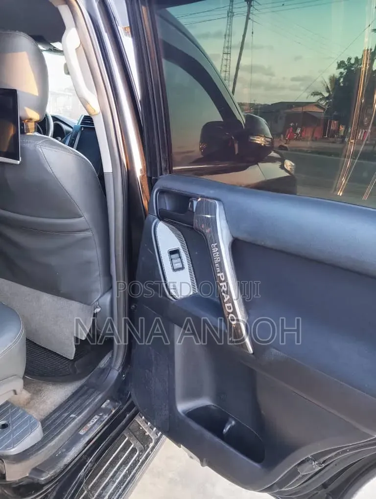 Toyota Land Cruiser Prado 2.7 i 2013 Black