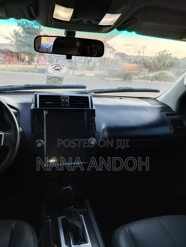 Toyota Land Cruiser Prado 2.7 i 2013 Black