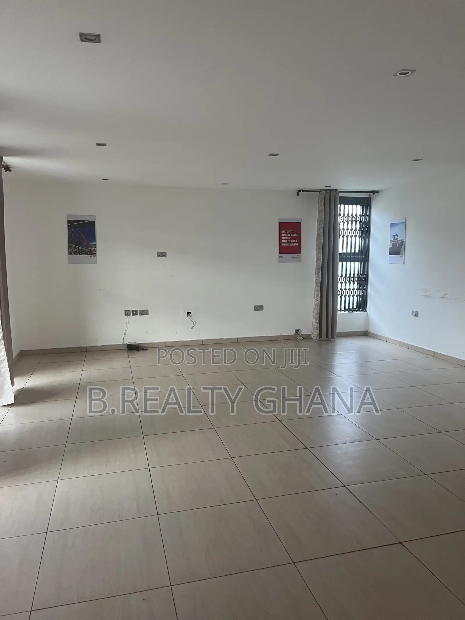 4bdrm Villa in Spintex for rent