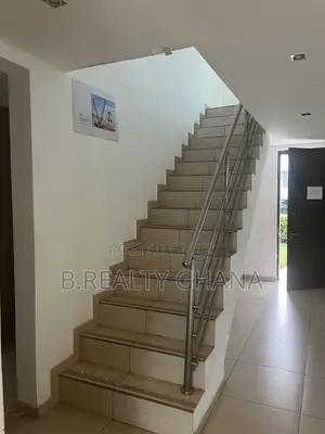 4bdrm Villa in Spintex for rent