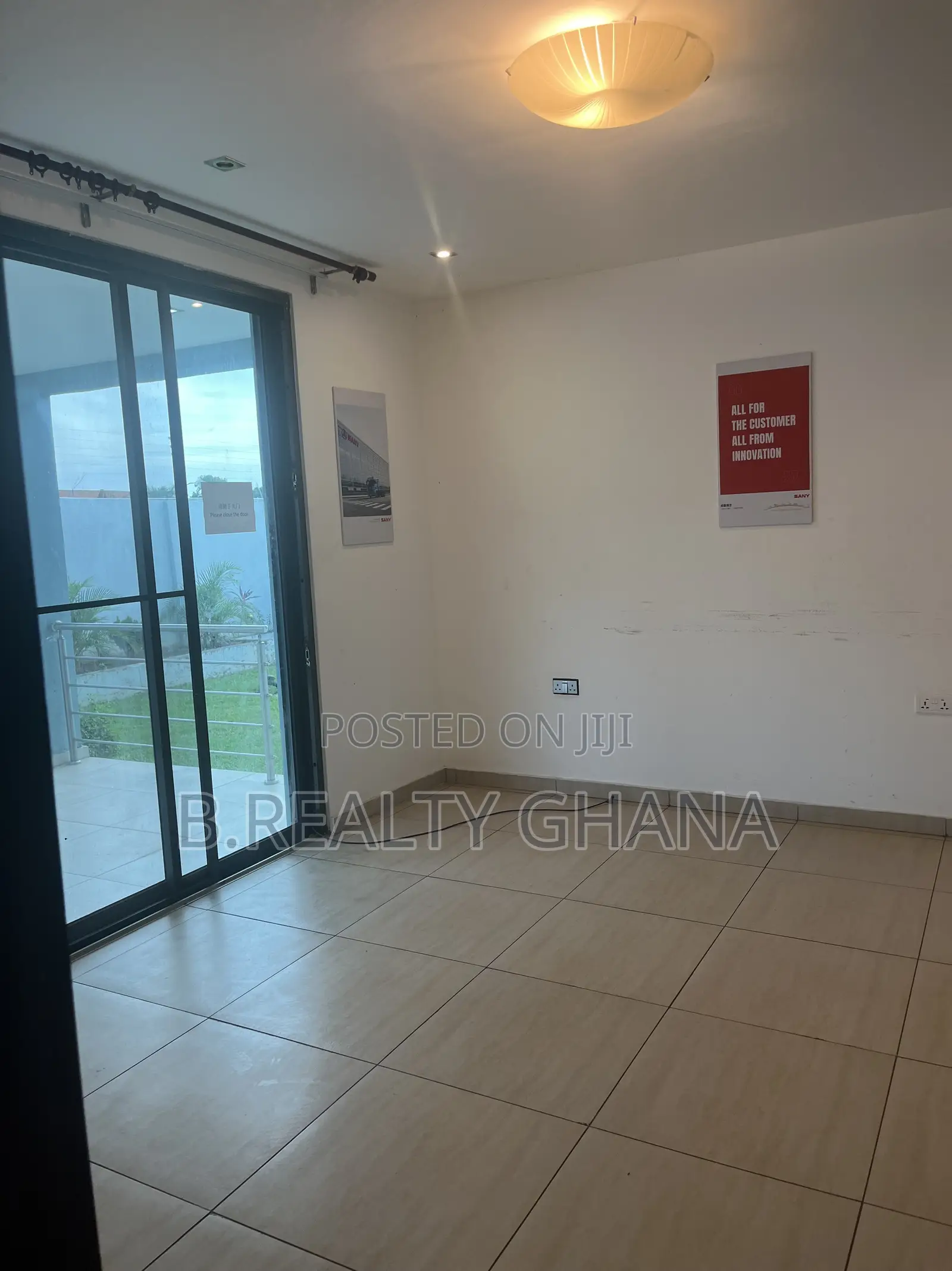 4bdrm Villa in Spintex for rent