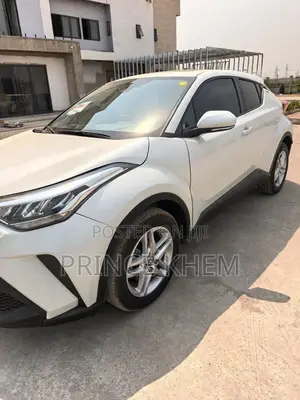 Toyota C-HR Limited 2022 White