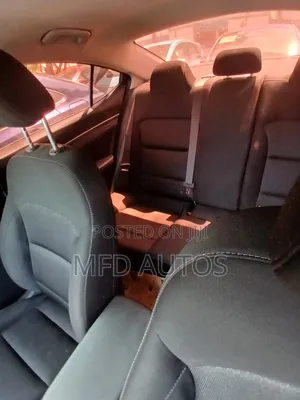 Hyundai Elantra 2017 White
