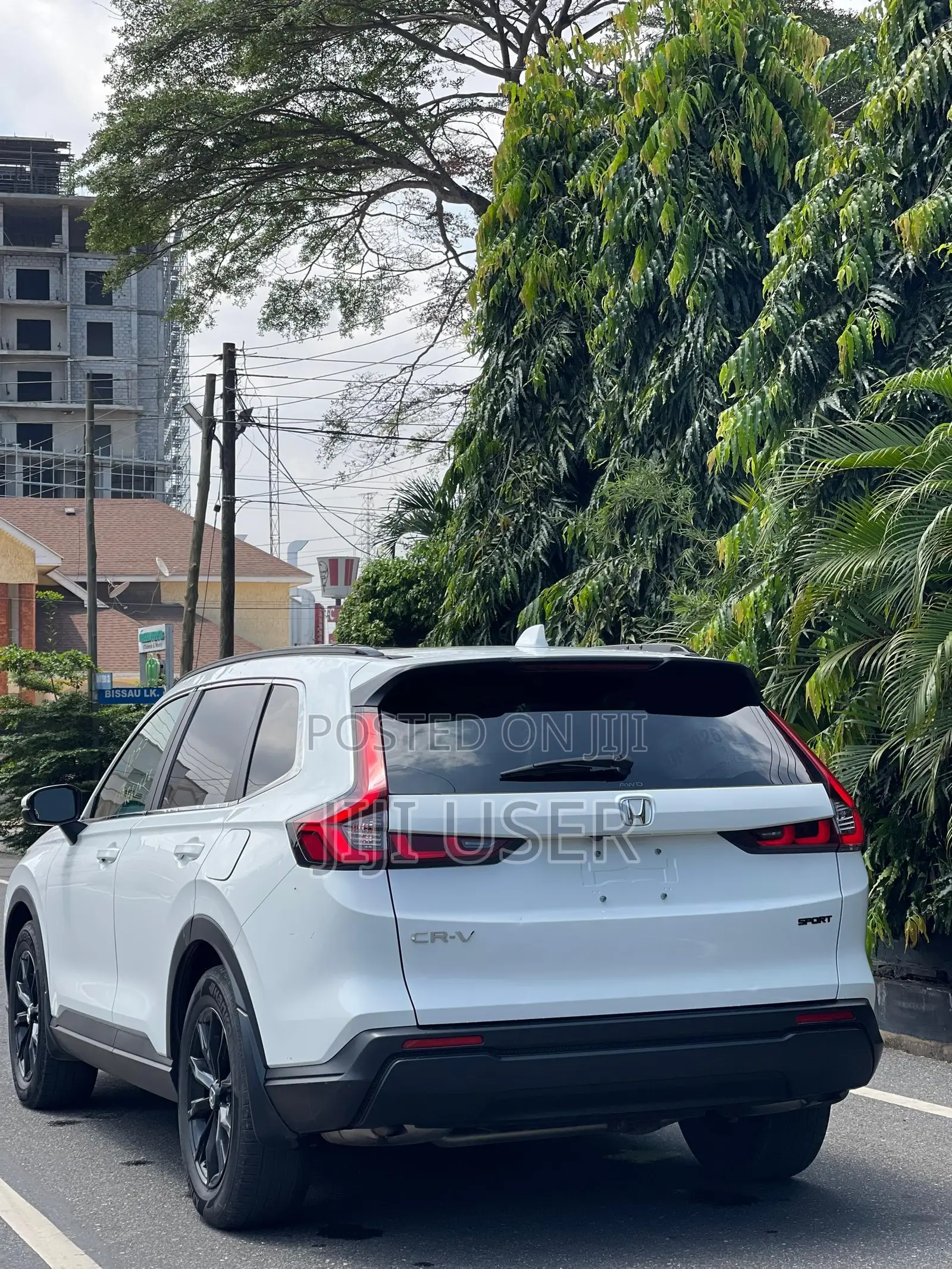 Honda CR-V 2023 White