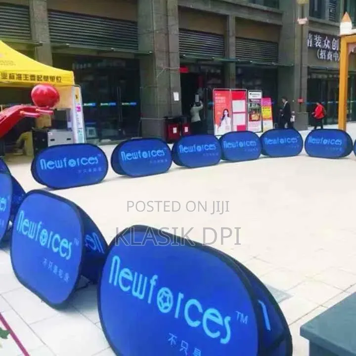 Pop Up Floor Banner
