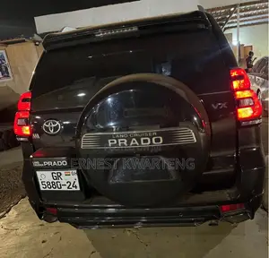 Toyota Land Cruiser Prado 2014 Black