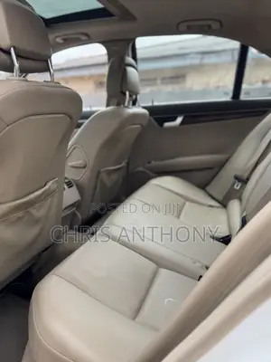 Mercedes-Benz C300 Luxury 4Matic Sedan AWD (3.5L 6cyl 7A) 2013 White