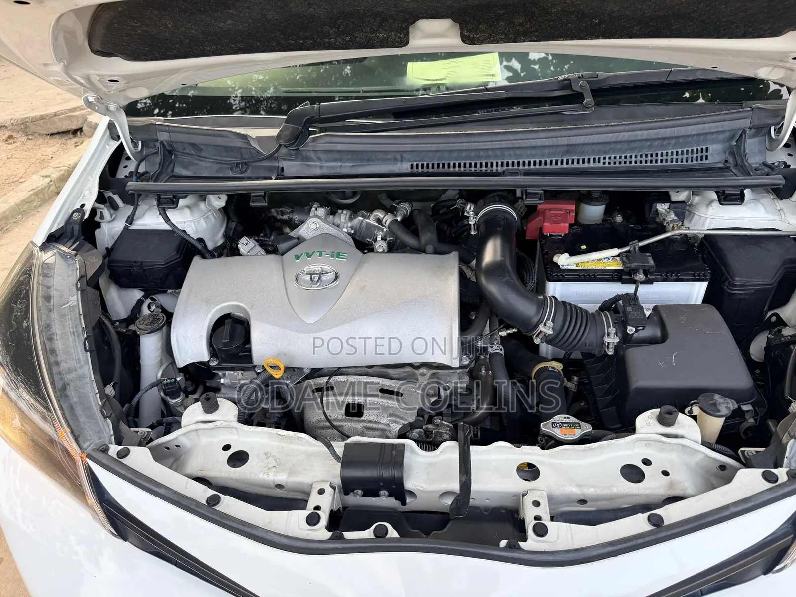 Toyota Vitz 1.3 FWD 5dr 2016 White