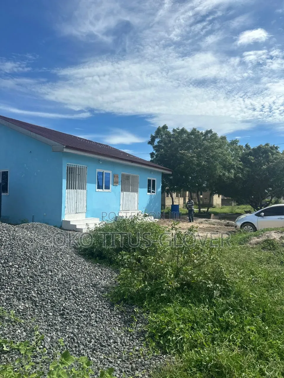 Furnished Mini Flat in Sege for sale