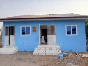 Furnished Mini Flat in Dawhenya for sale