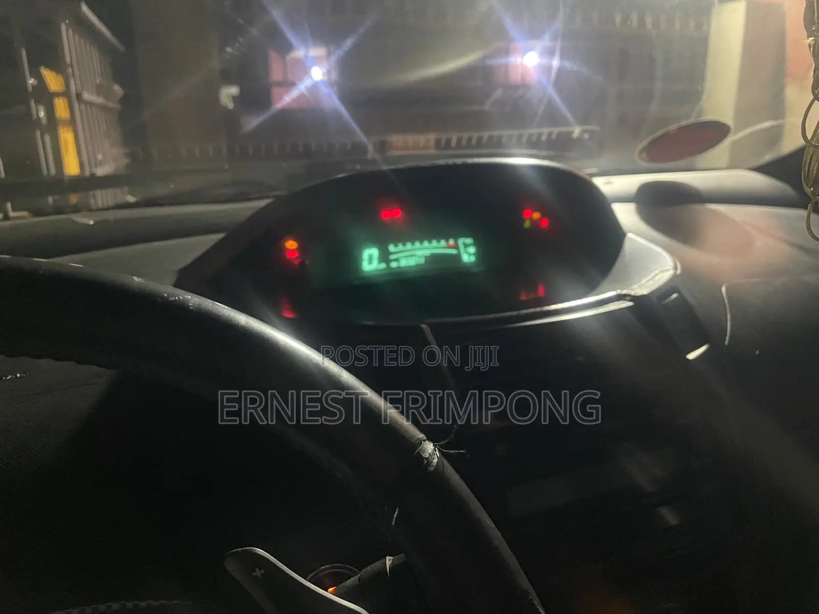 Toyota Vitz 1.5 FWD 3dr 2010 Gray