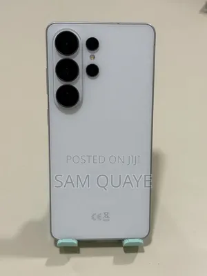 New Samsung Galaxy S26 Ultra 5G 256 GB Silver
