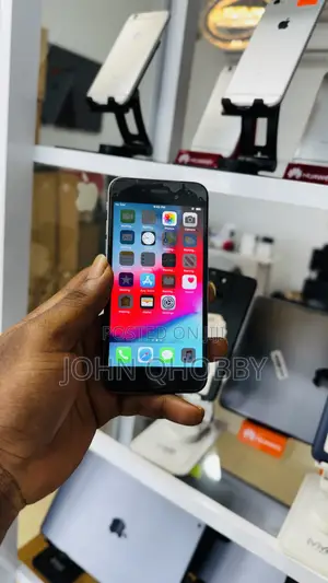Apple iPhone 6 16 GB Gray