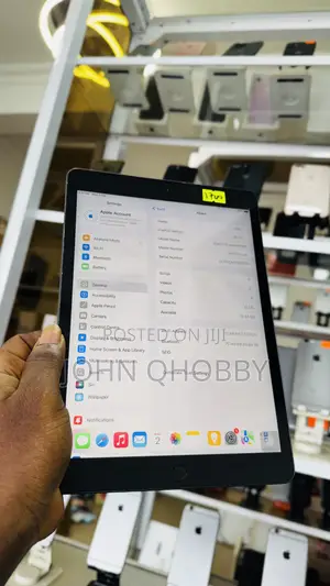 Apple iPad 10.2 (2019) 32 GB Black