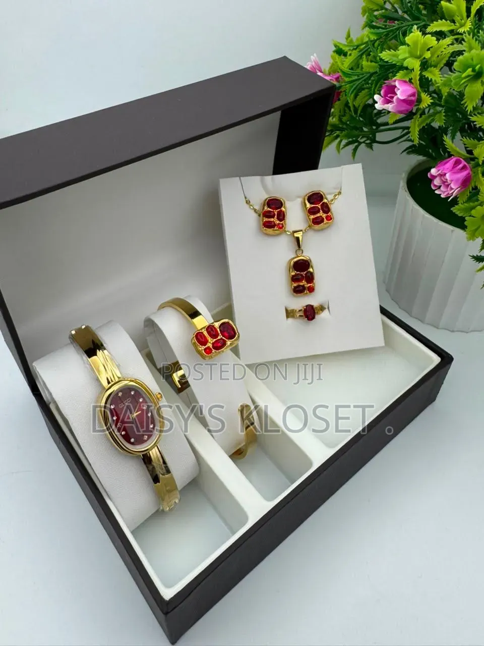 Ladies Jewelry