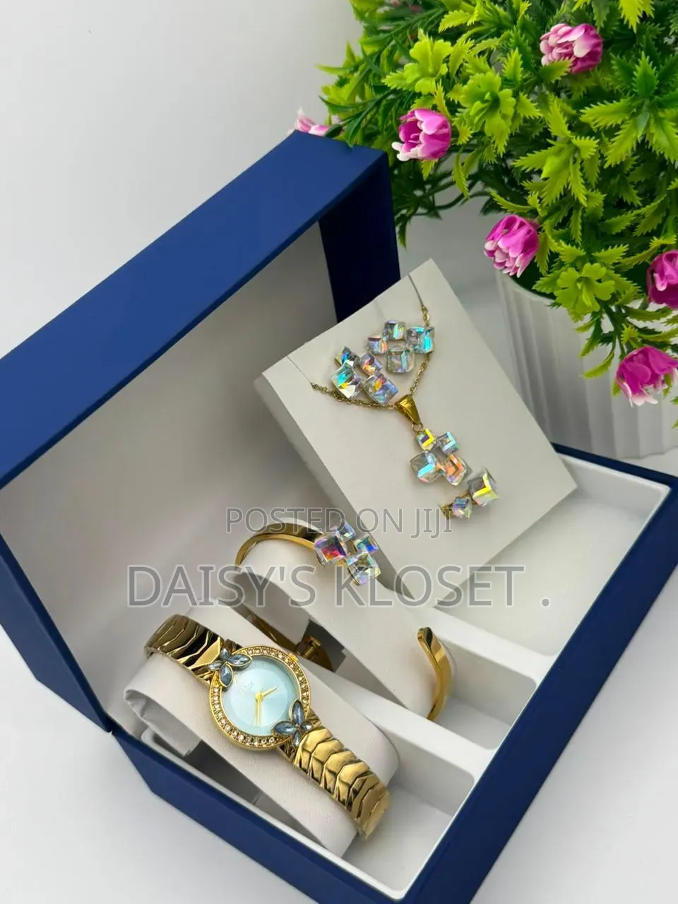 Ladies Jewelry