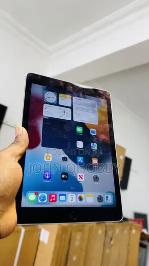Apple iPad Air 2 16 GB Black