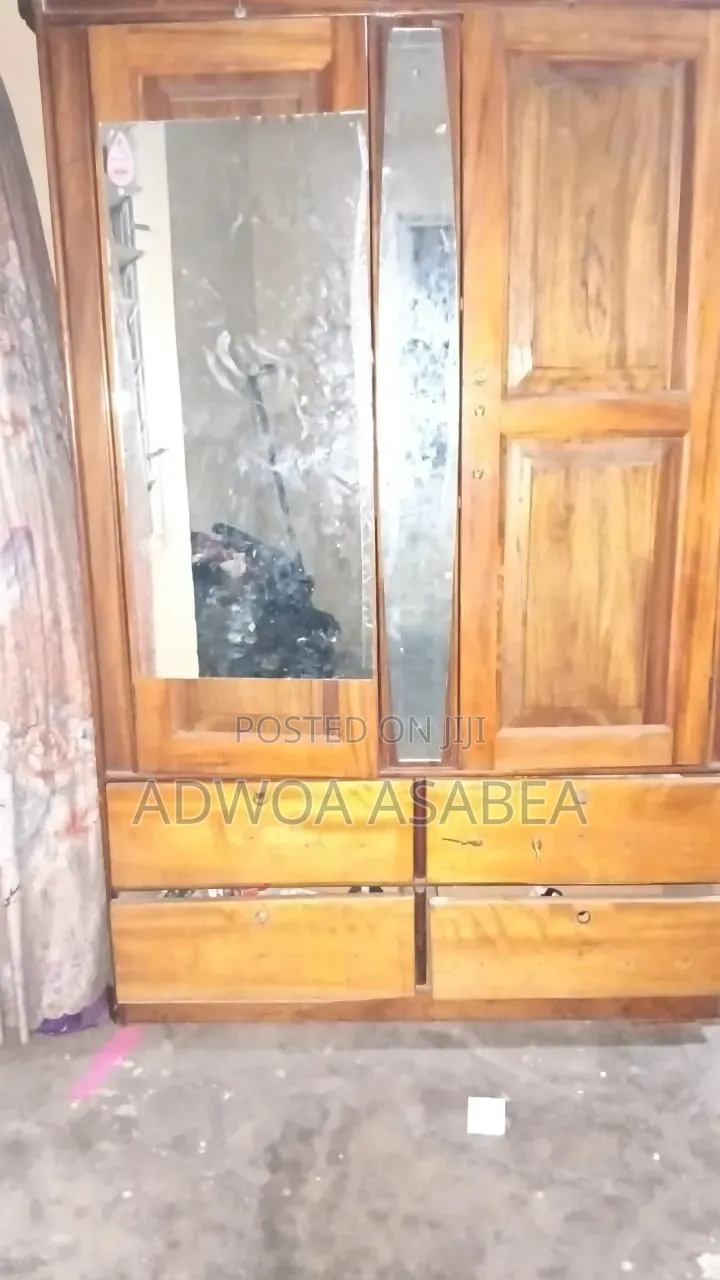 Durable Wardrobe for Sale