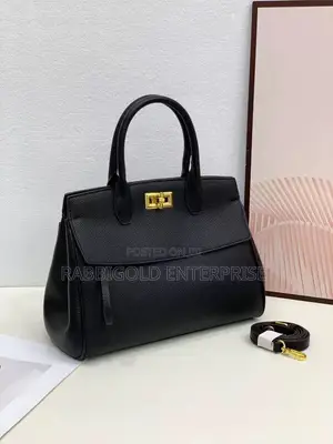 Premium Hermes Handbag – Perfect for Work Outings