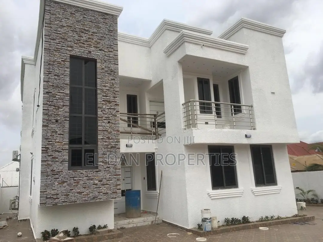 Furnished 4bdrm Duplex in Atasamanso, Kumasi Metropolitan for sale