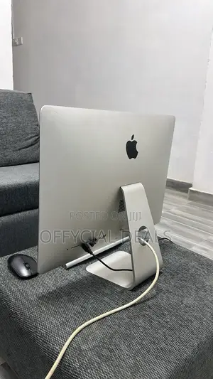 Desktop Computer Apple iMac 8GB Intel Core i5 HDD 1T