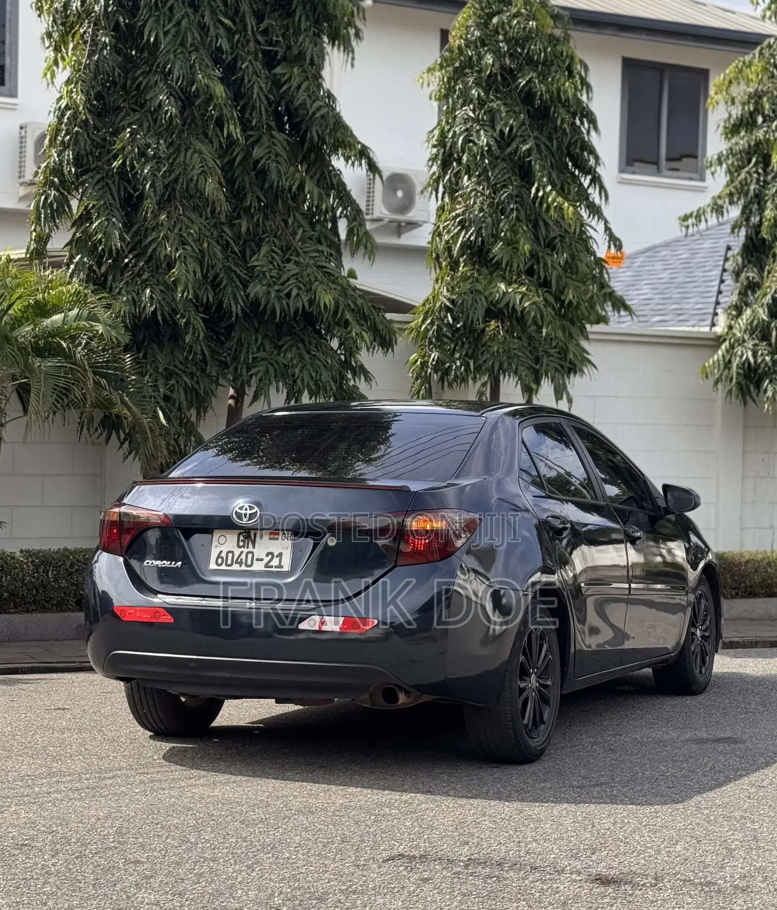 Toyota Corolla LE 4dr Sedan (1.8L 4cyl CVT) 2016 Green