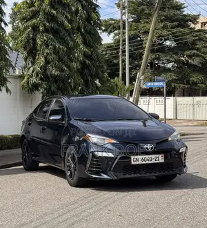 Toyota Corolla LE 4dr Sedan (1.8L 4cyl CVT) 2016 Green