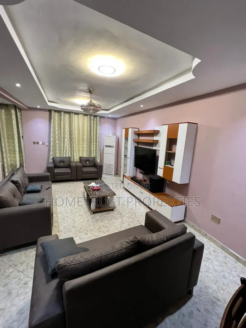 5bdrm Duplex in Ablekuma Olebu for sale