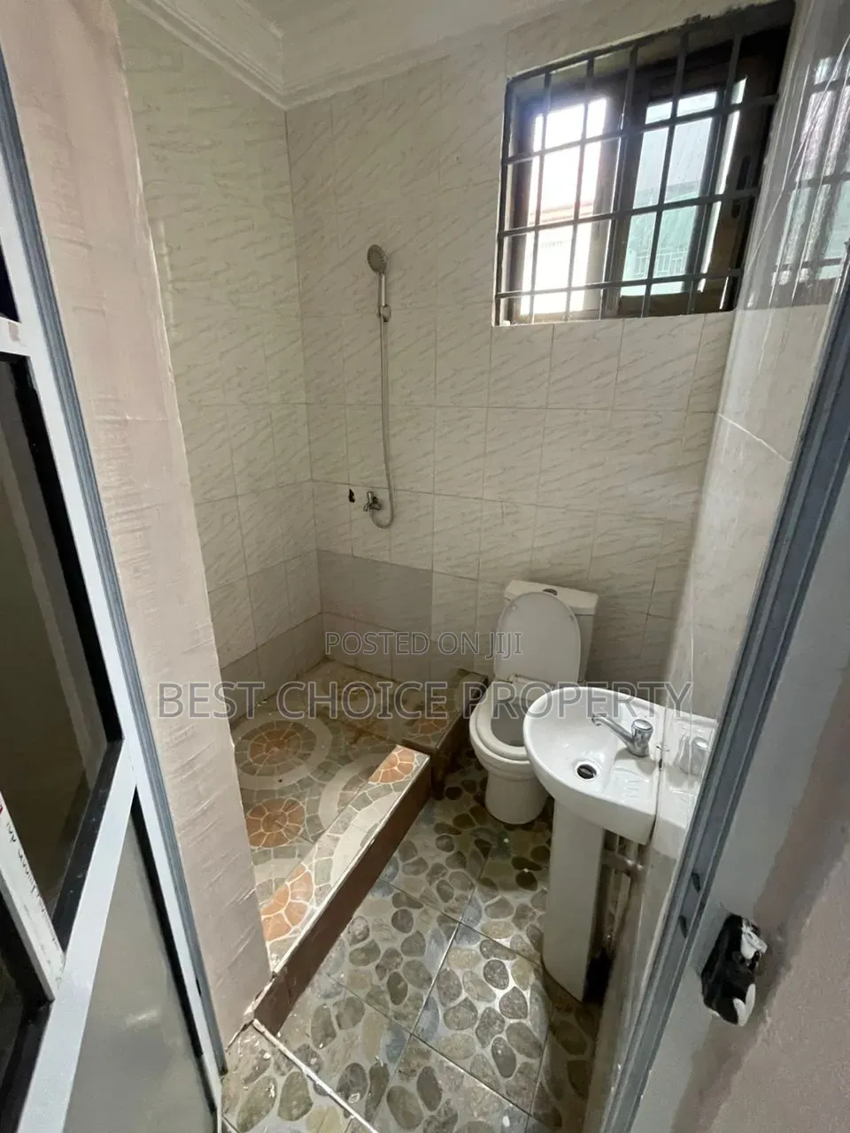 1bdrm Apartment in Pantang Bola, Oyarifa Mall Area for rent