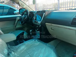Toyota Land Cruiser Prado 2015 White