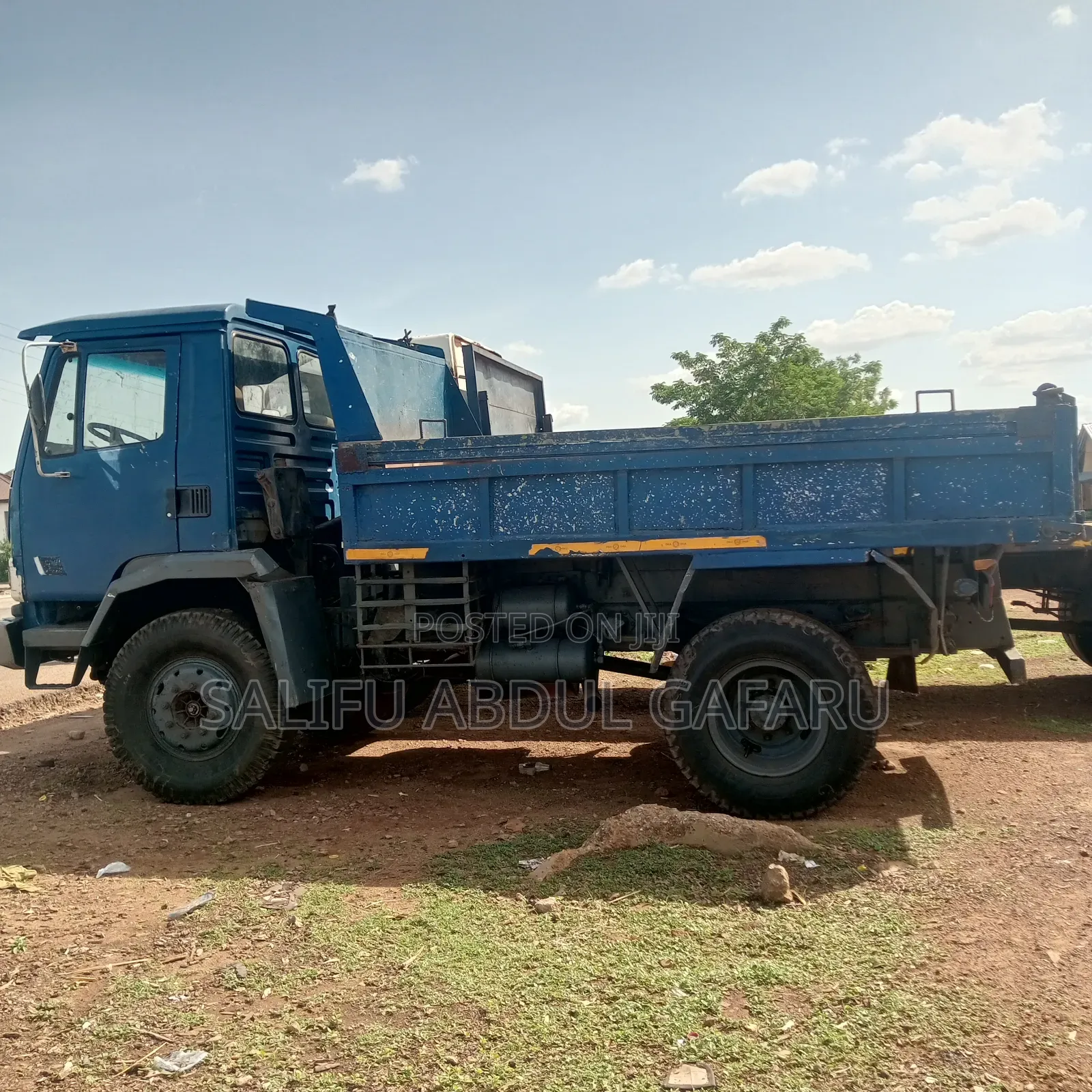 Leyland Comet Truck