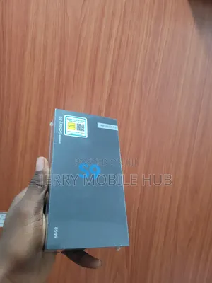 New Samsung Galaxy S9 64 GB