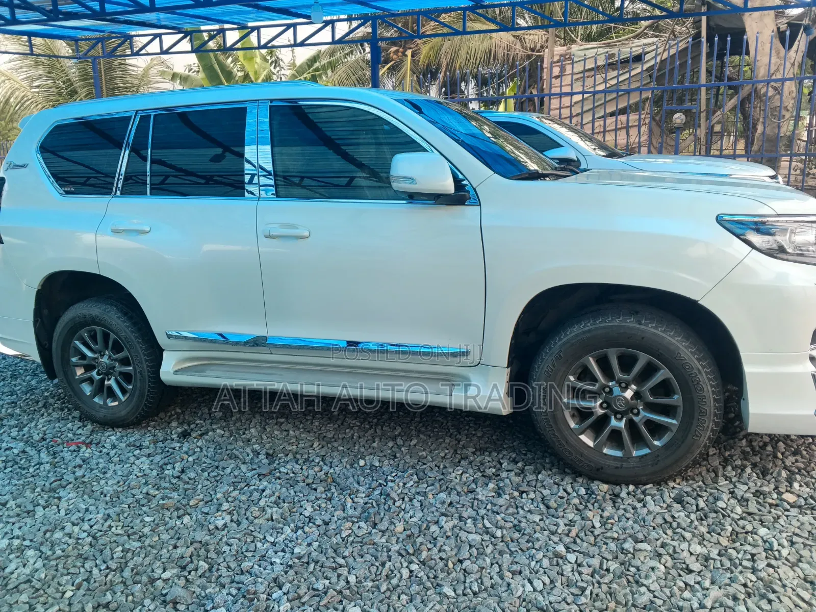 Toyota Land Cruiser Prado 2015 White
