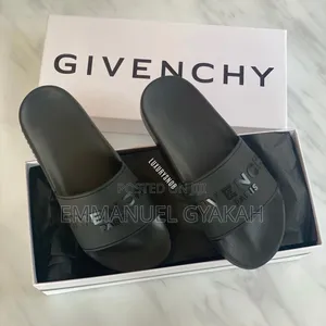 Quality Dior and Givenchy Slippers