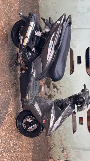 Yamaha Aerox 2015