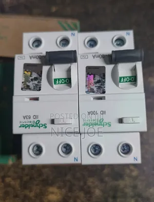 Schneider Electric Breakers 2pole and 3 to 4poles