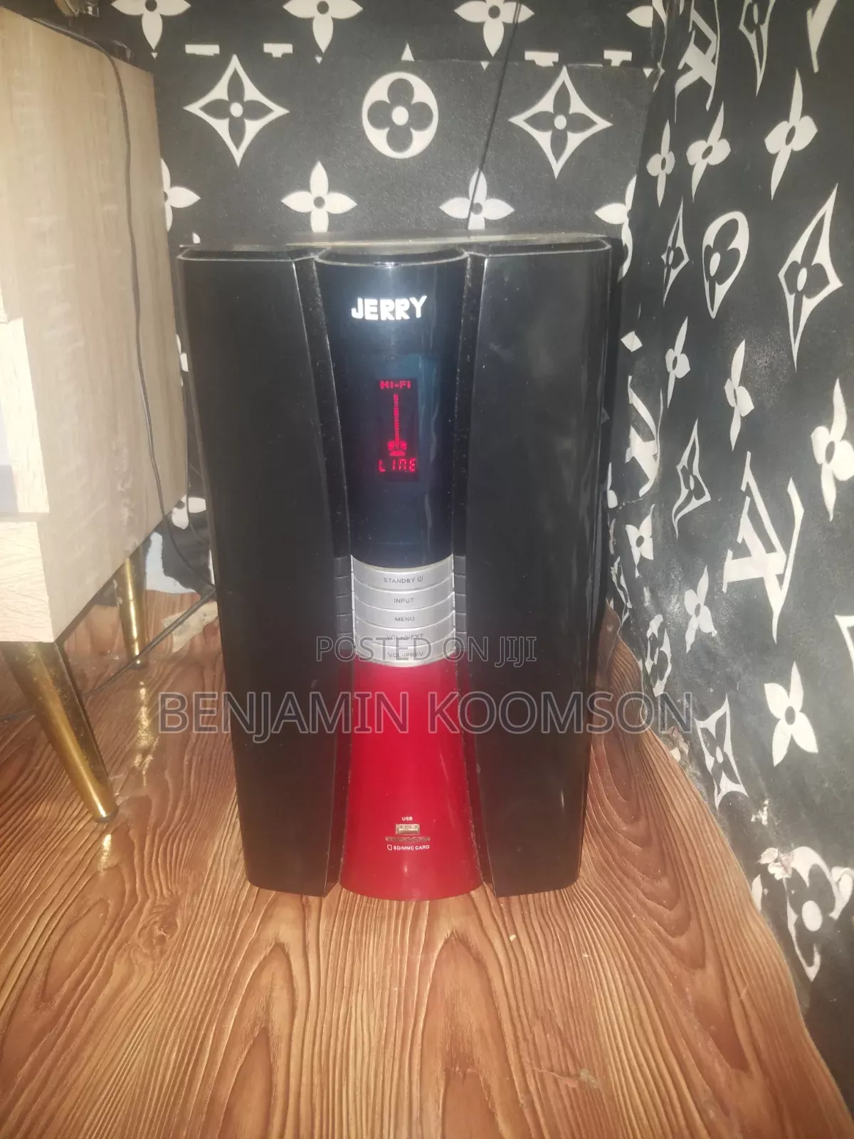JERRY Home Theatre