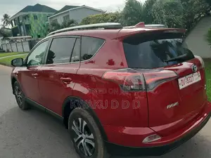 Toyota RAV4 LE AWD (2.5L 4cyl 6A) 2016 Red