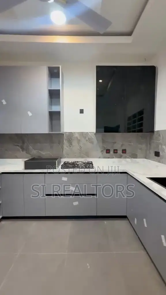 3bdrm Bungalow in Spintex, Manet Court for sale