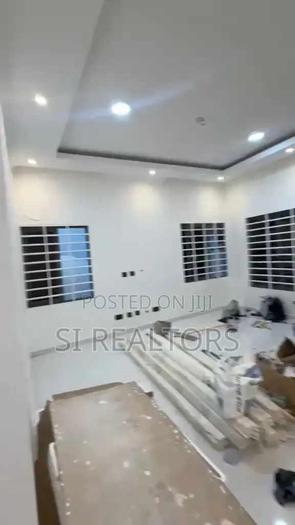 3bdrm Bungalow in Spintex, Manet Court for sale