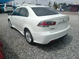 Mitsubishi Nativa 2010 White
