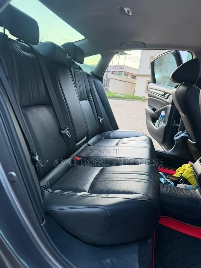 Honda Accord Touring 2.0T 2018 Gray