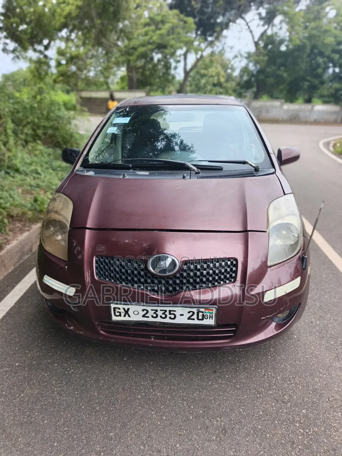Toyota Vitz 1.3 FWD 3dr 2010 Burgundy