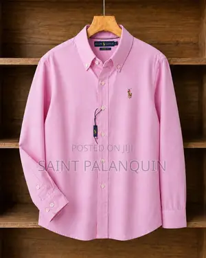 Polo Ralph Lauren Long-Sleeve Oxford Shirt Feat a Button-Down Collar