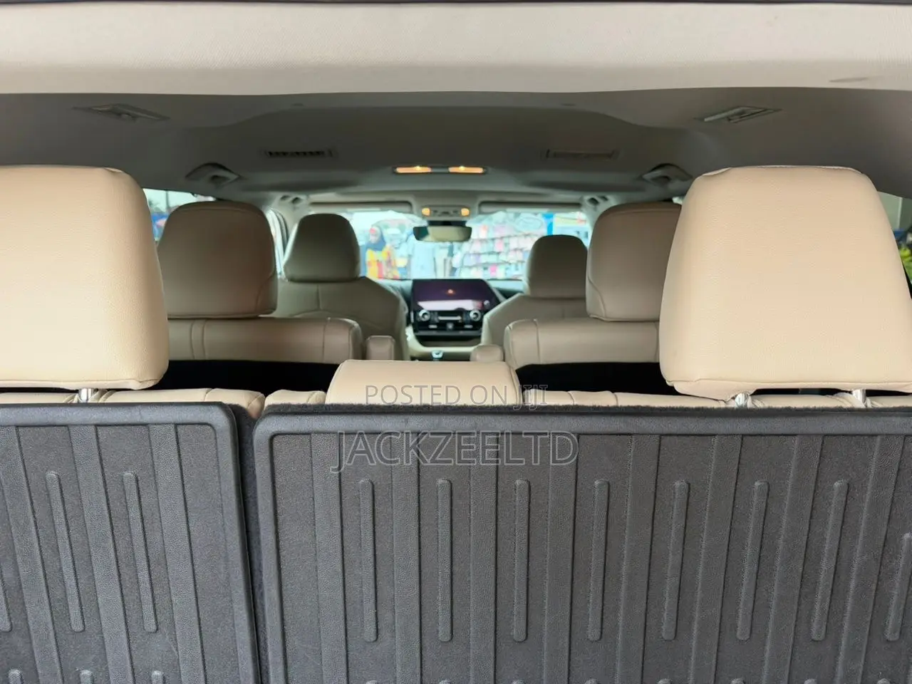 Toyota Highlander XLE AWD 2024 White