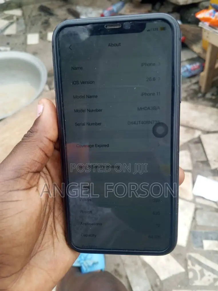 Apple iPhone 11 64 GB Gray