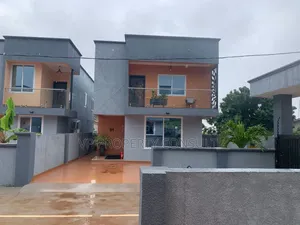 3bdrm House in Oyarifa Mall Area for rent
