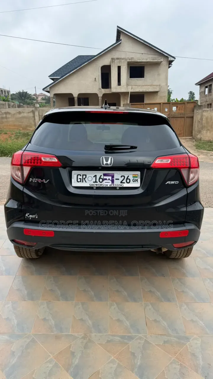 Honda HR-V 4dr SUV (1.5L 4cyl CVT) 2016 Gray
