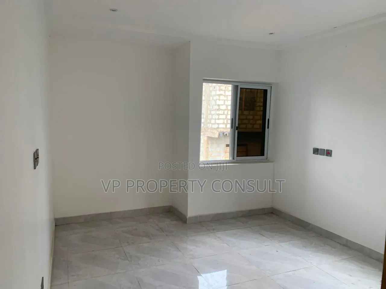 3bdrm House in Oyarifa Mall Area for rent