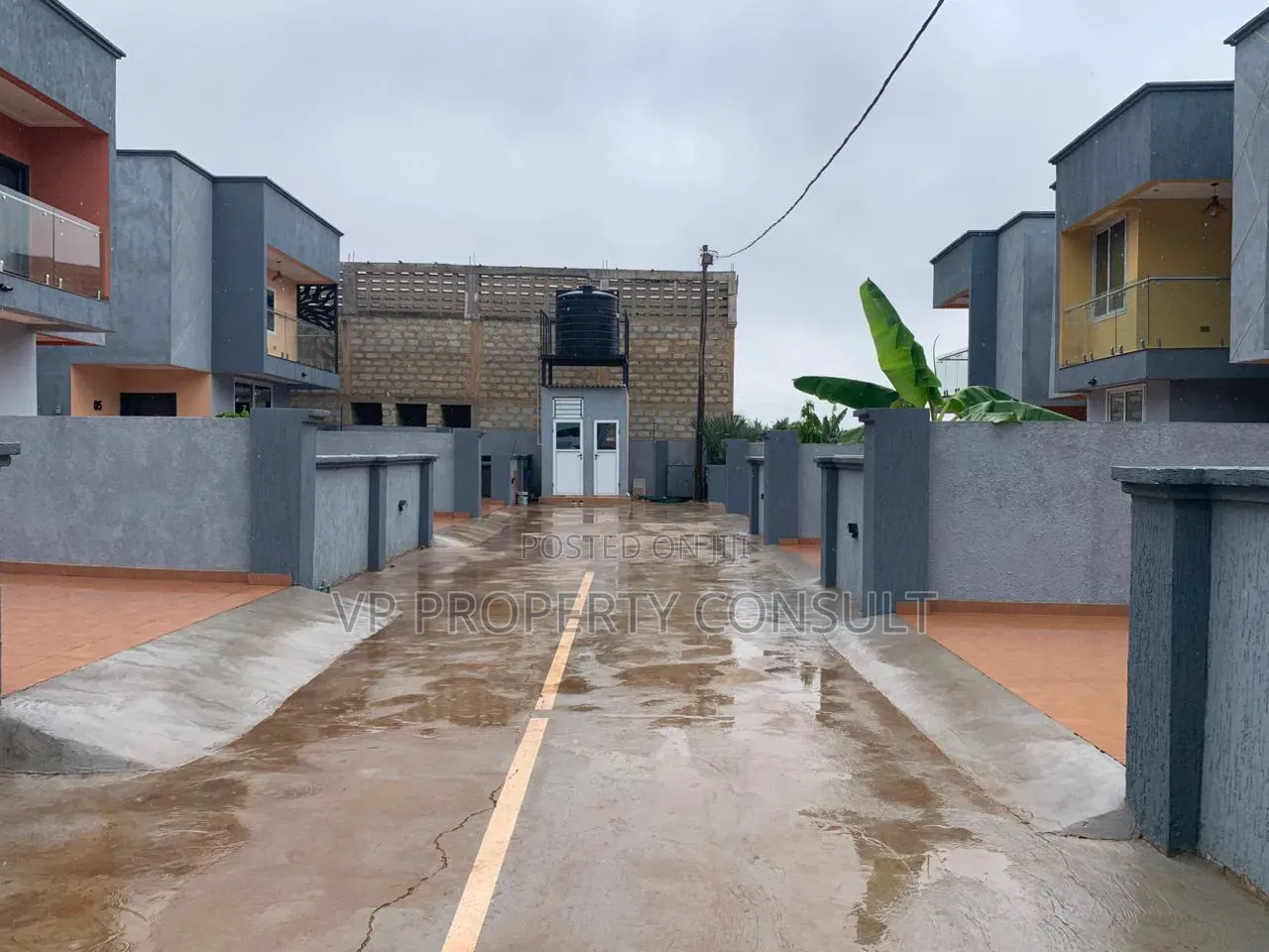 3bdrm House in Oyarifa Mall Area for rent